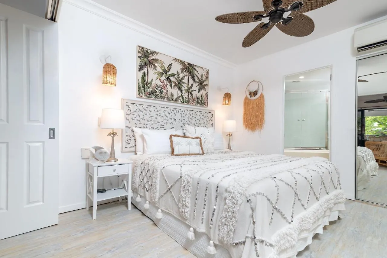 Boho Bliss In The Best Position In Town, King Bed, 2 Pools, Free Wifi And Undercover Parking Port Douglas